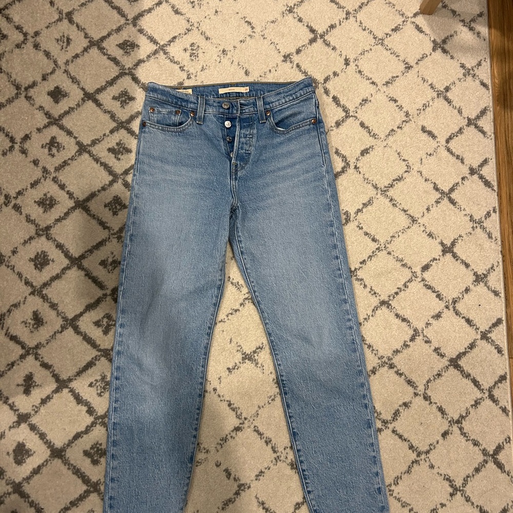 Levi's Light Wash Jeans
